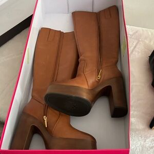 Vince Camuto Tan Heeled Boots